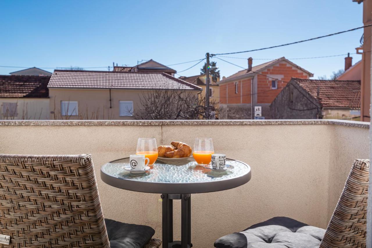 Apartment Karla Zadar Exterior foto
